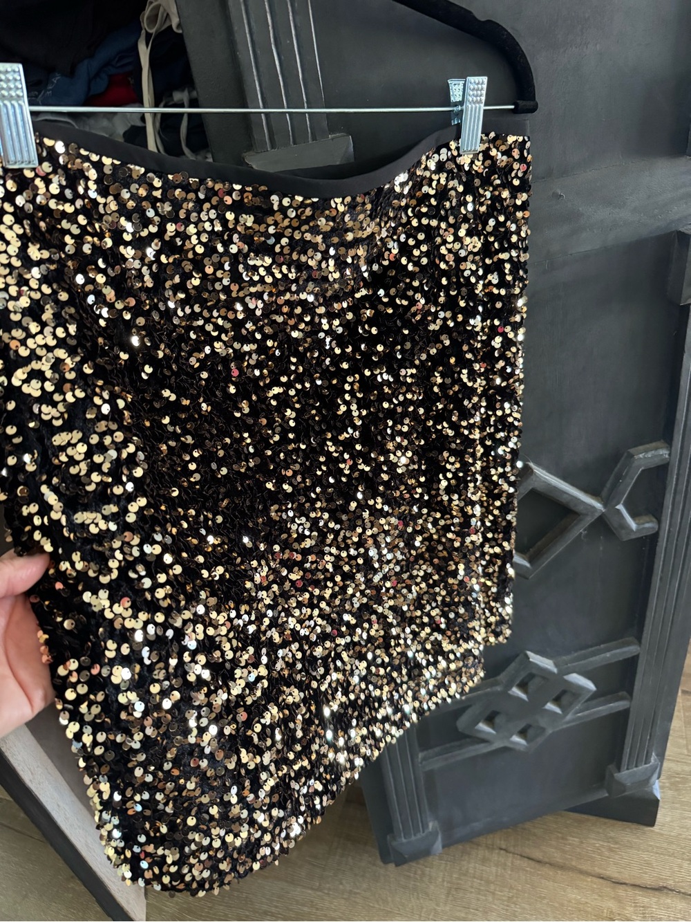 Tahari Black and Gold Sequin Mini Skirt